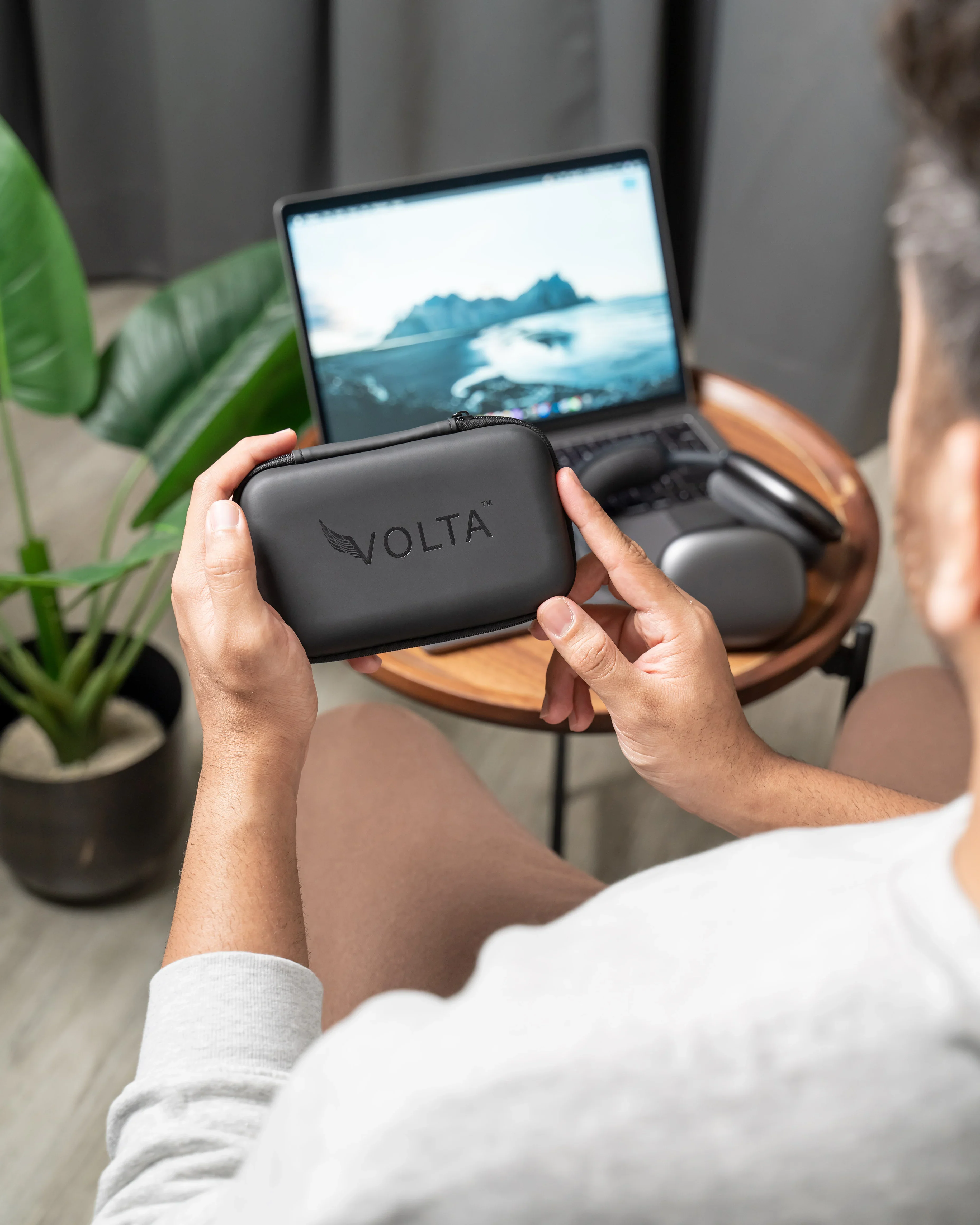 Volta Carry Case - Image 4